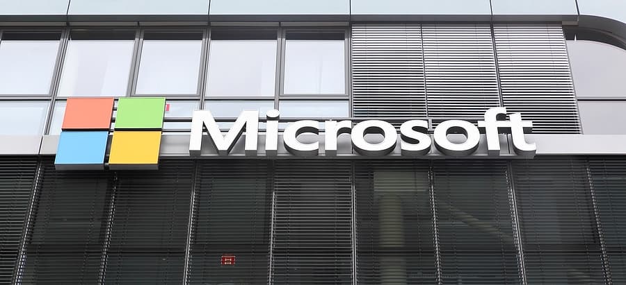 Microsoft hires Sam Altman